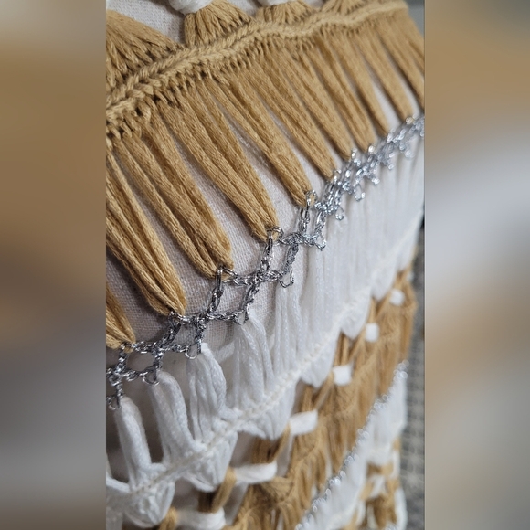 Rain + Rose BUCKLE Crochet Sweater Bell Sleeves Size Large - Picture 7 of 8